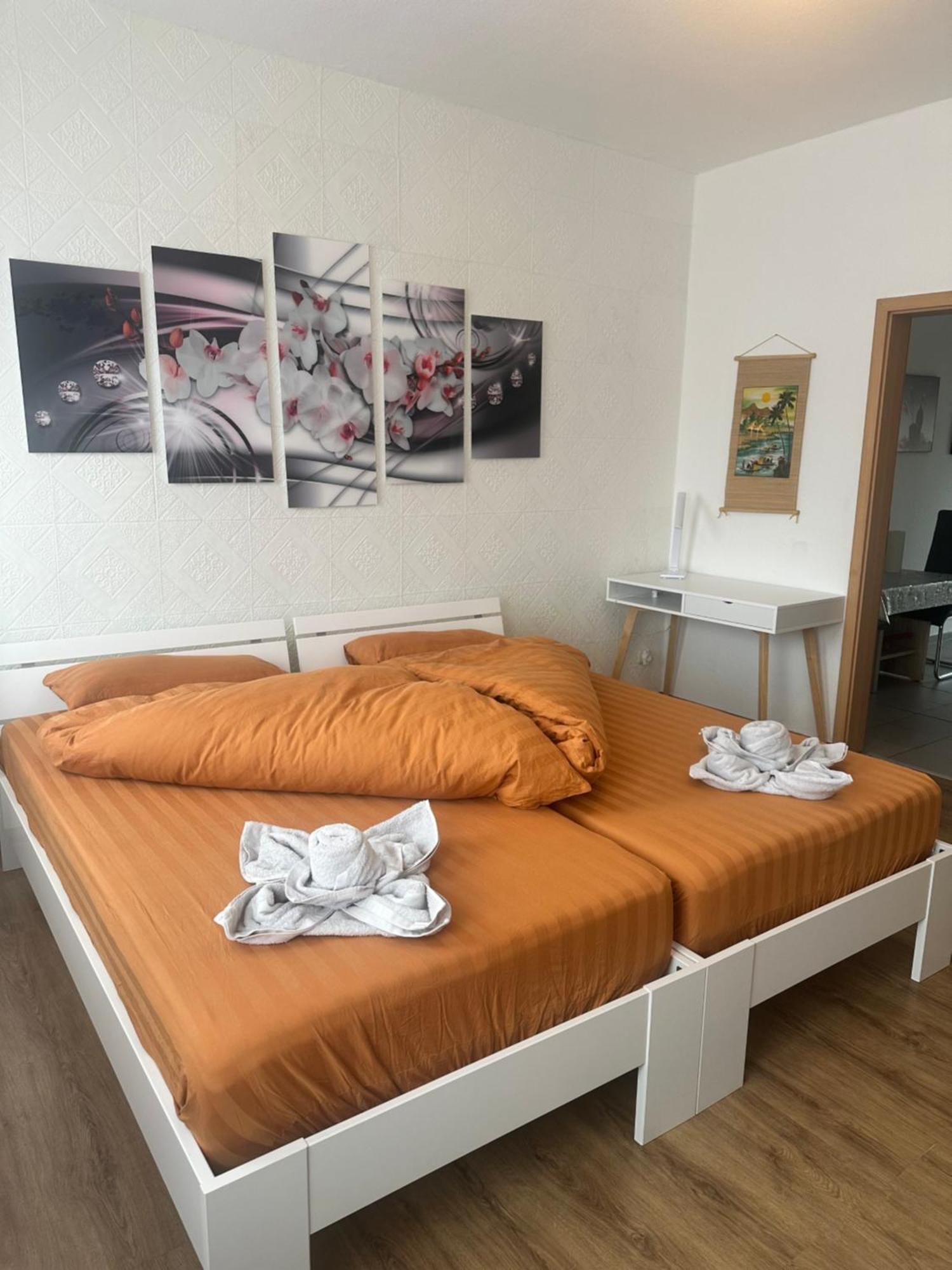 Kaethe-Kollwitz-Strasse 54, F2 Apartment อัลเทนบวร์ก ภายนอก รูปภาพ